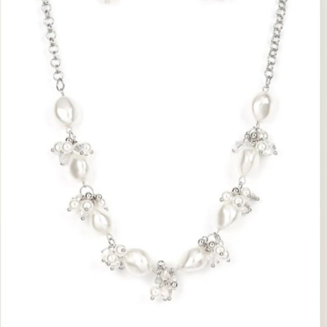 Paparazzi Silver And White Pearl Necklace Rolling With The Brunches Jewelry 11$